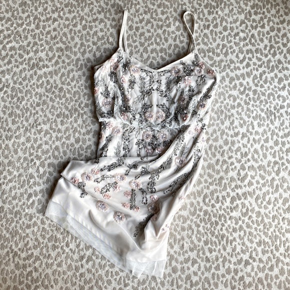 Adrianna Papell Sequined Cocktail Dress, size 10 - Picture 3 of 6